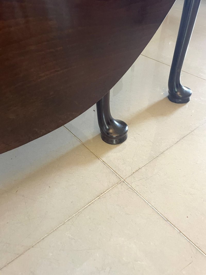 Outstanding Quality Large Unusual Antique George III Mahogany Dining Table - Image 10